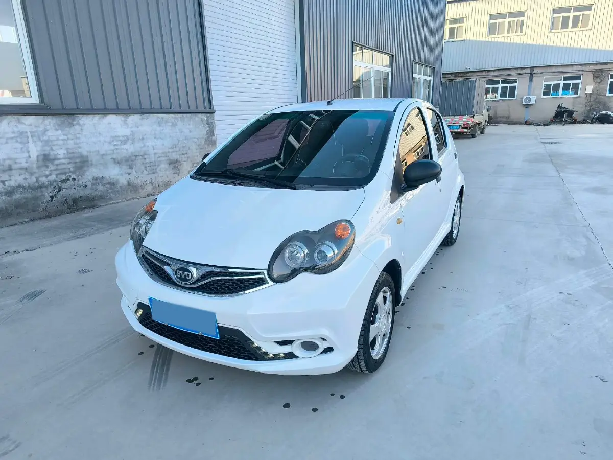 2015 Suzuki Wagon R 1.4L 95HP L4 5MT