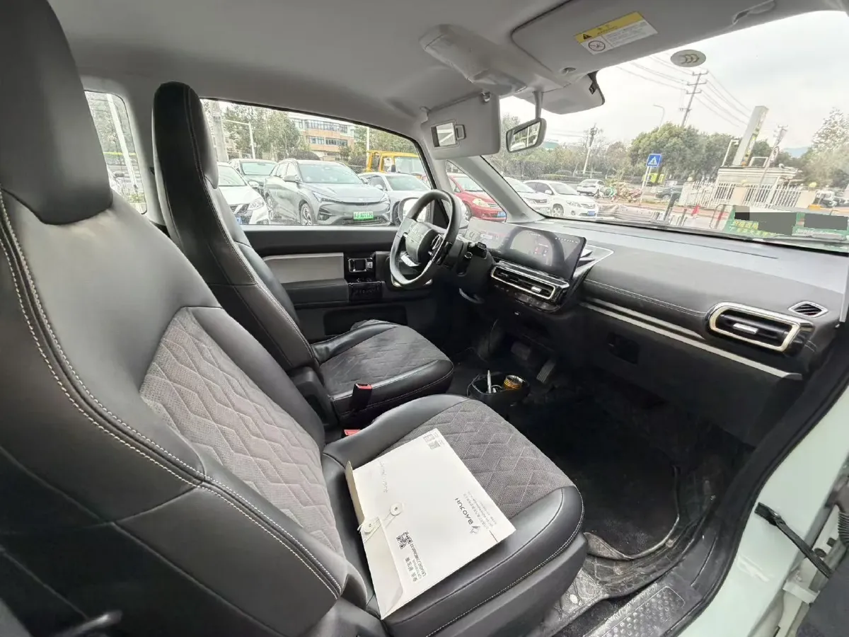 2023 BaoJun KiWi EV BEV 31.9KWH,autocango,china used car exporter,china ev exporter,chinese used car exporter,chinese used ev exporter