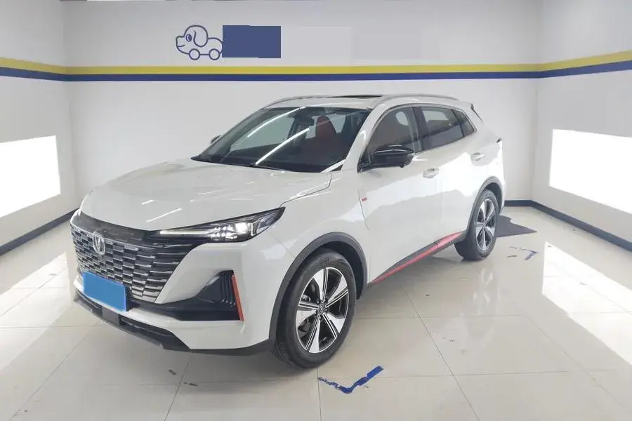 2022 ChangAn UNI-V 1.5T 188HP L4 7DCT