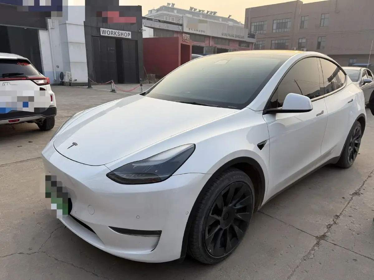 2022 BMW 3 Series 2.0T 184HP L4 8AT