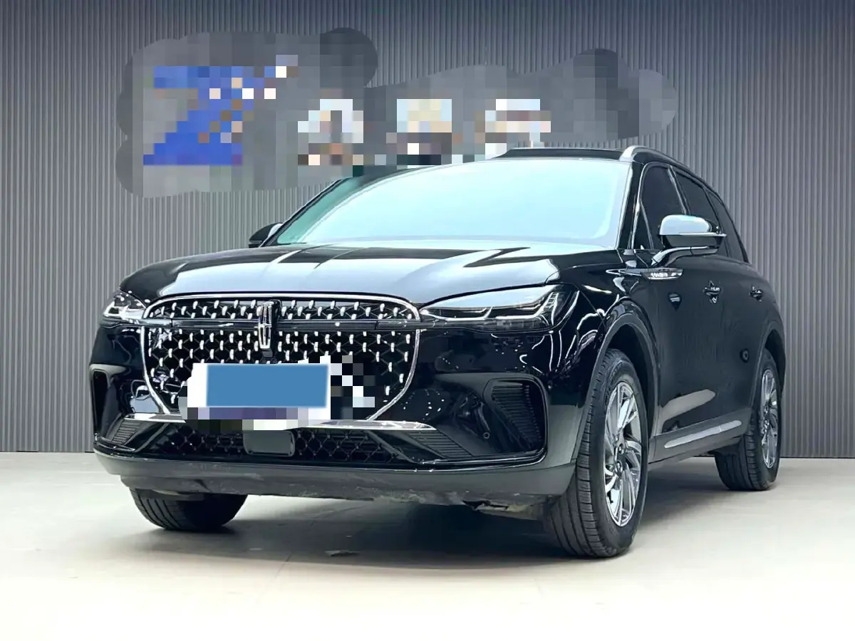 2024 Lincoln Corsair 2.0T 261HP L4 8AT