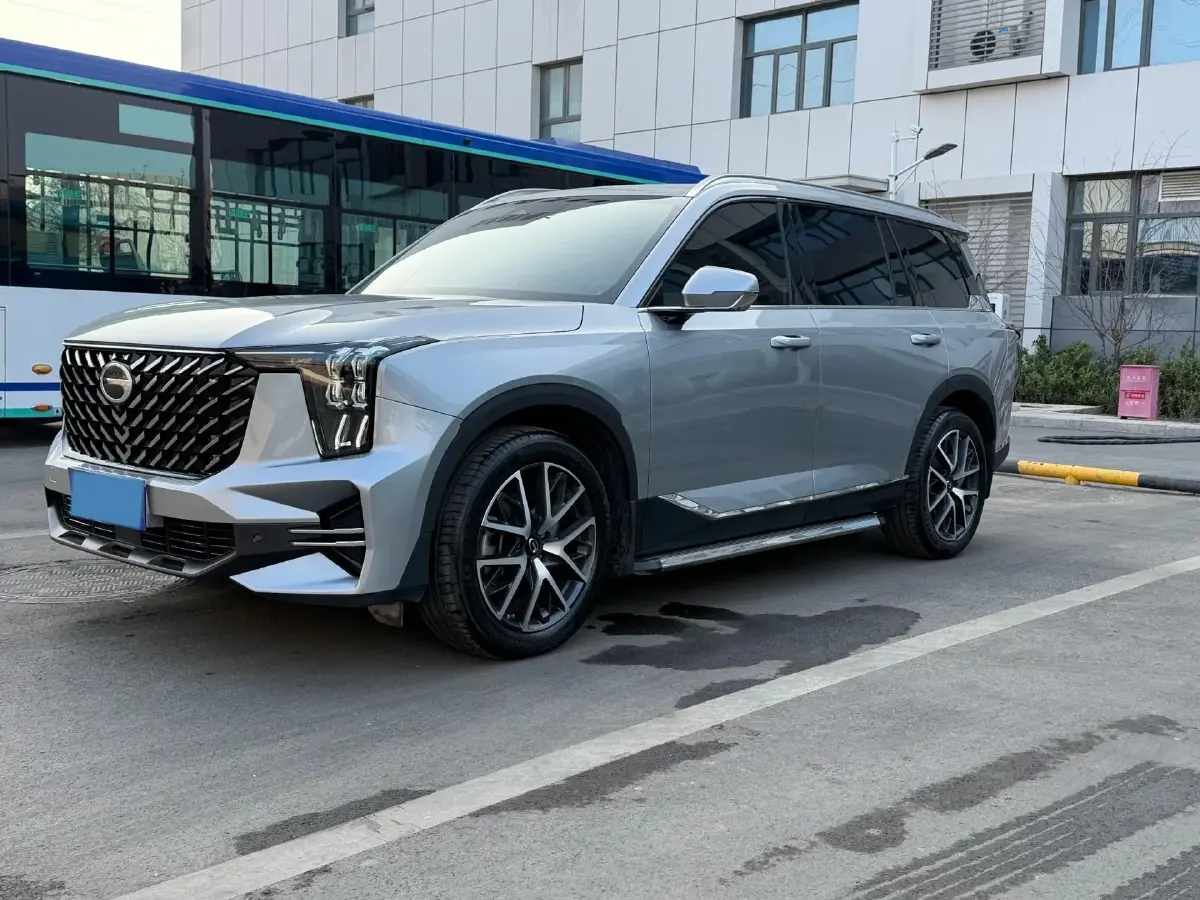 2024 GAC Trumpchi GS8 2.0T 252HP L4 8AT