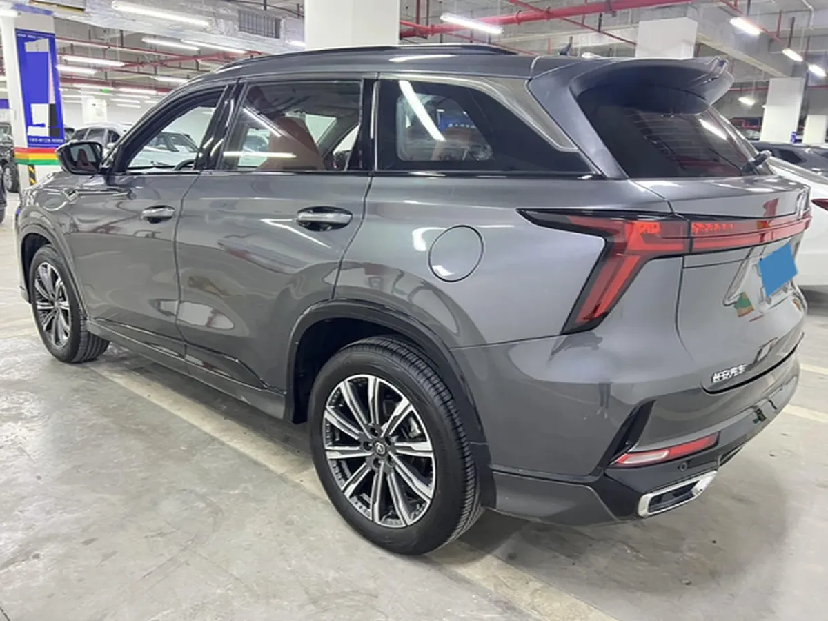 2024 ChangAn CS75 Plus 1.5T 188HP L4 8AT,autocango,china used car exporter,china ev exporter,chinese used car exporter,chinese used ev exporter