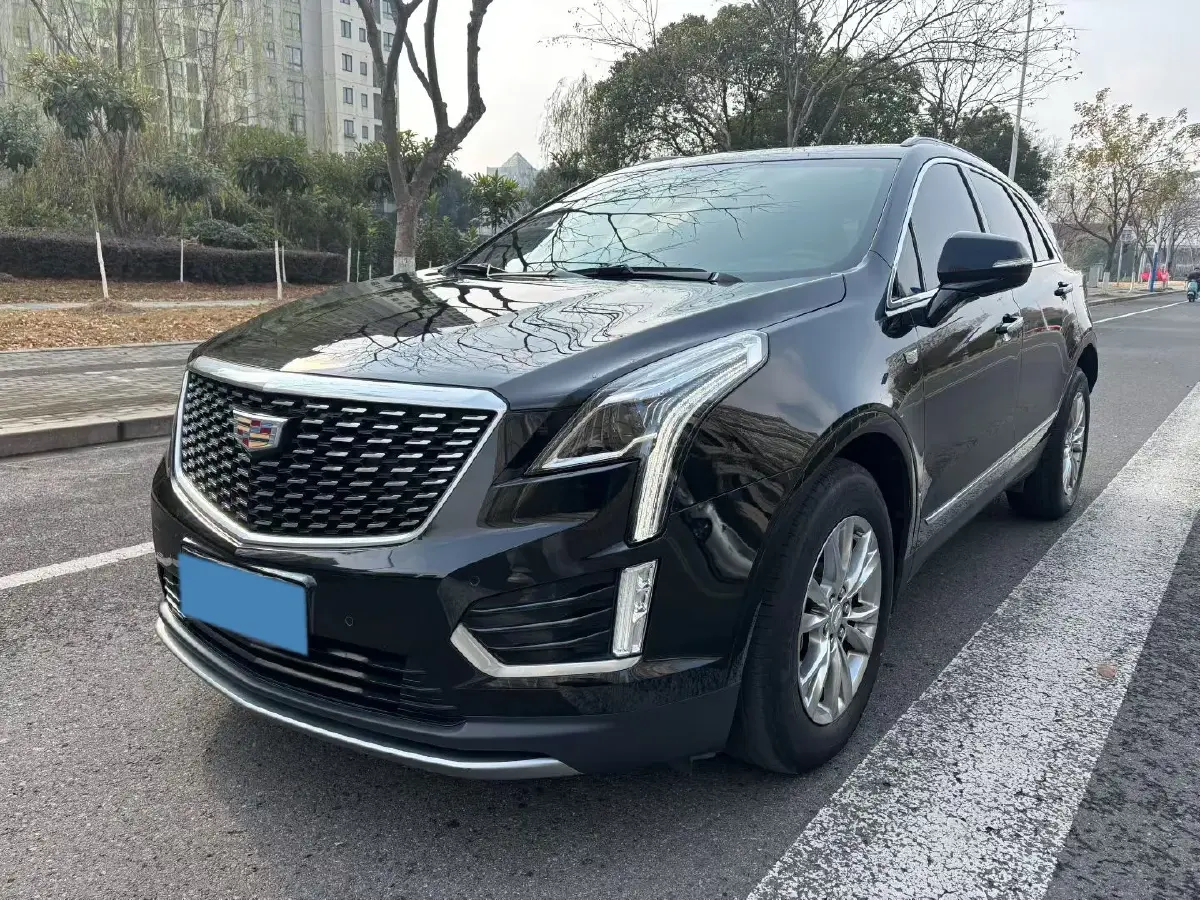 2021 Cadillac XT5 2.0T 237HP L4 9AT