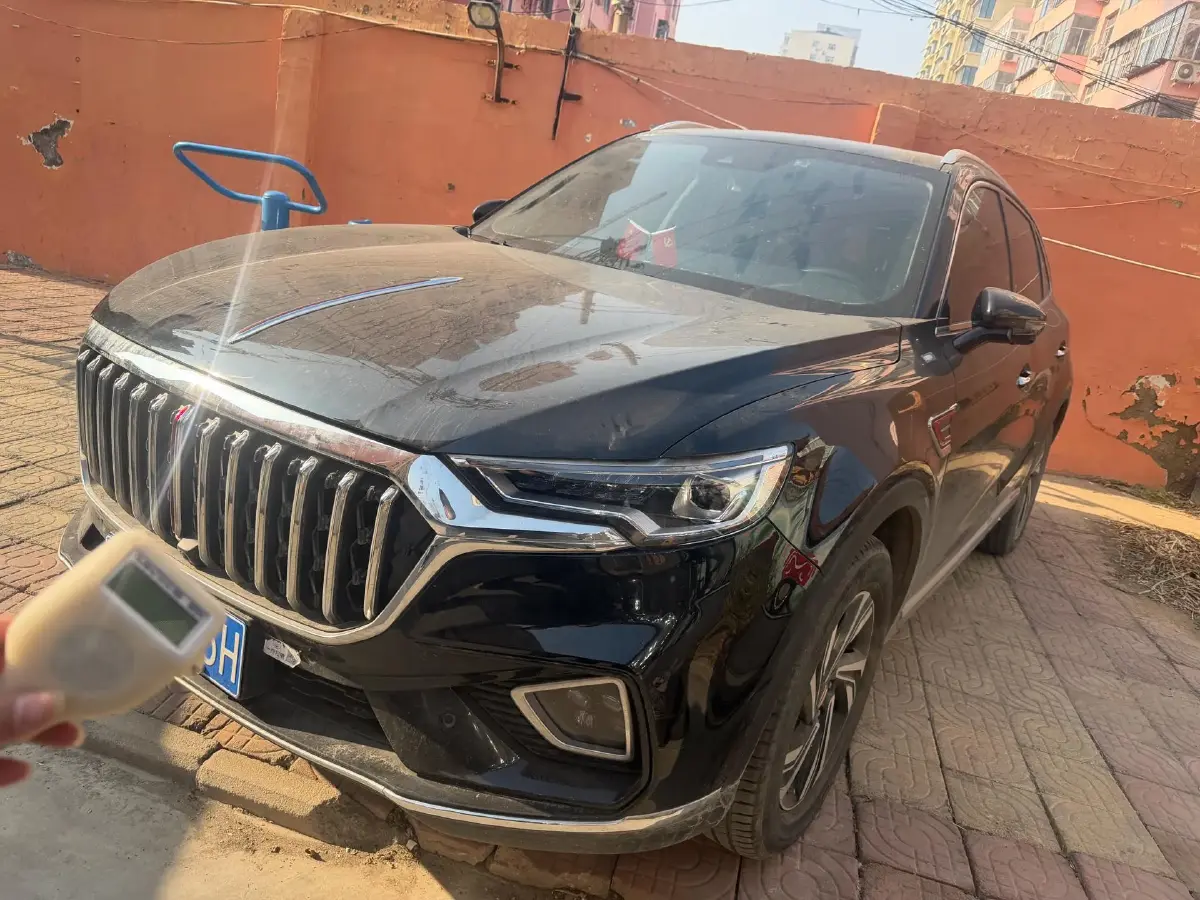 2022 HongQi HS5 2.0T 224HP L4 6AT