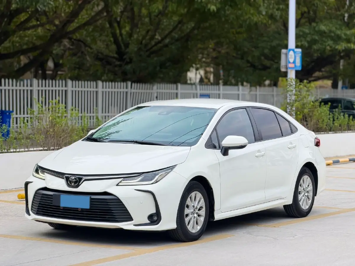 2021 Toyota Corolla 1.2T 116HP L4 CVT