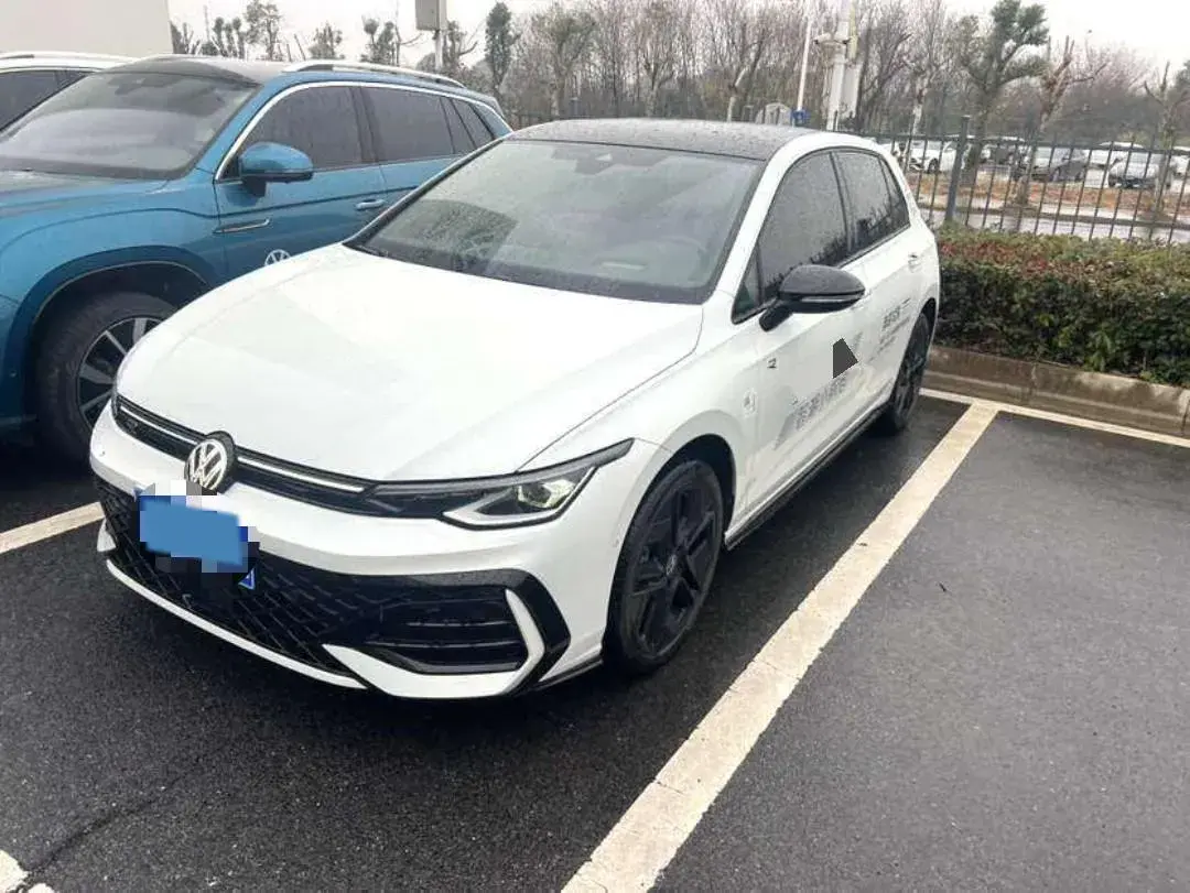 2025 Volkswagen Golf 1.5T 160HP L4 7DCT