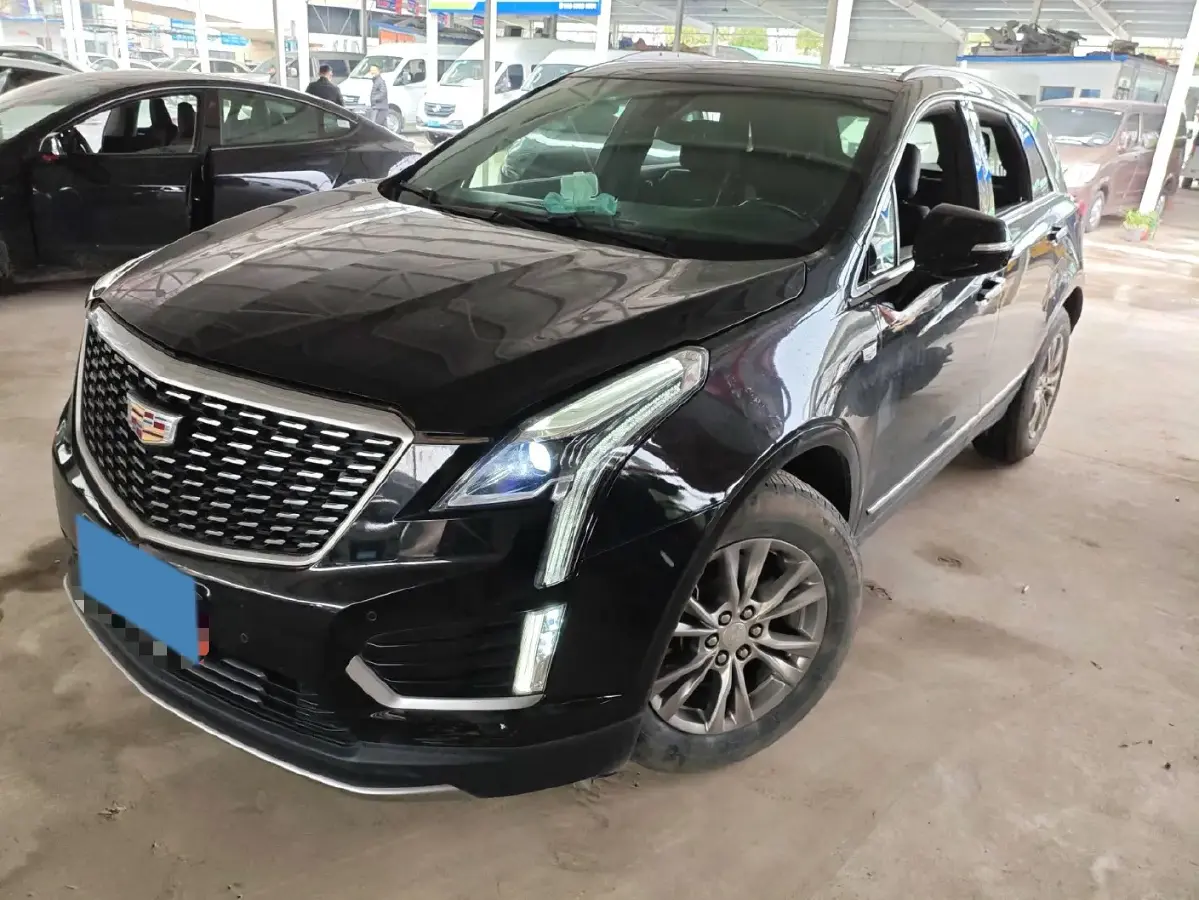 2021 Cadillac XT5 2.0T 237HP L4 9AT