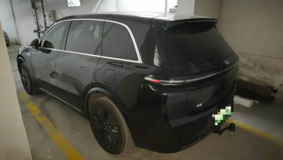 2024 Volvo S60 2.0T 197HP L4 7DCT,autocango,china used car exporter,china ev exporter,chinese used car exporter,chinese used ev exporter