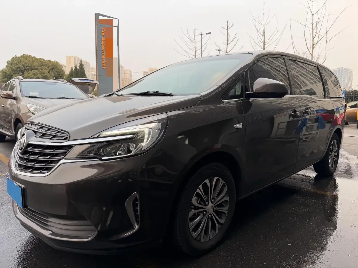 2022 Buick GL8 2.0T 237HP L4 9AT