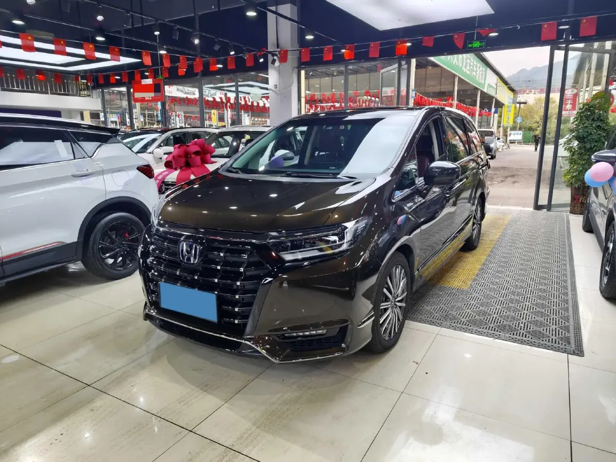 2022 Honda Elysioin 2.0L 146HP L4 E-CVT Hybrid