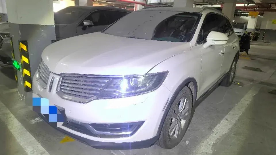 2017 Lincoln MKX 2.0T 253HP L4 6AT