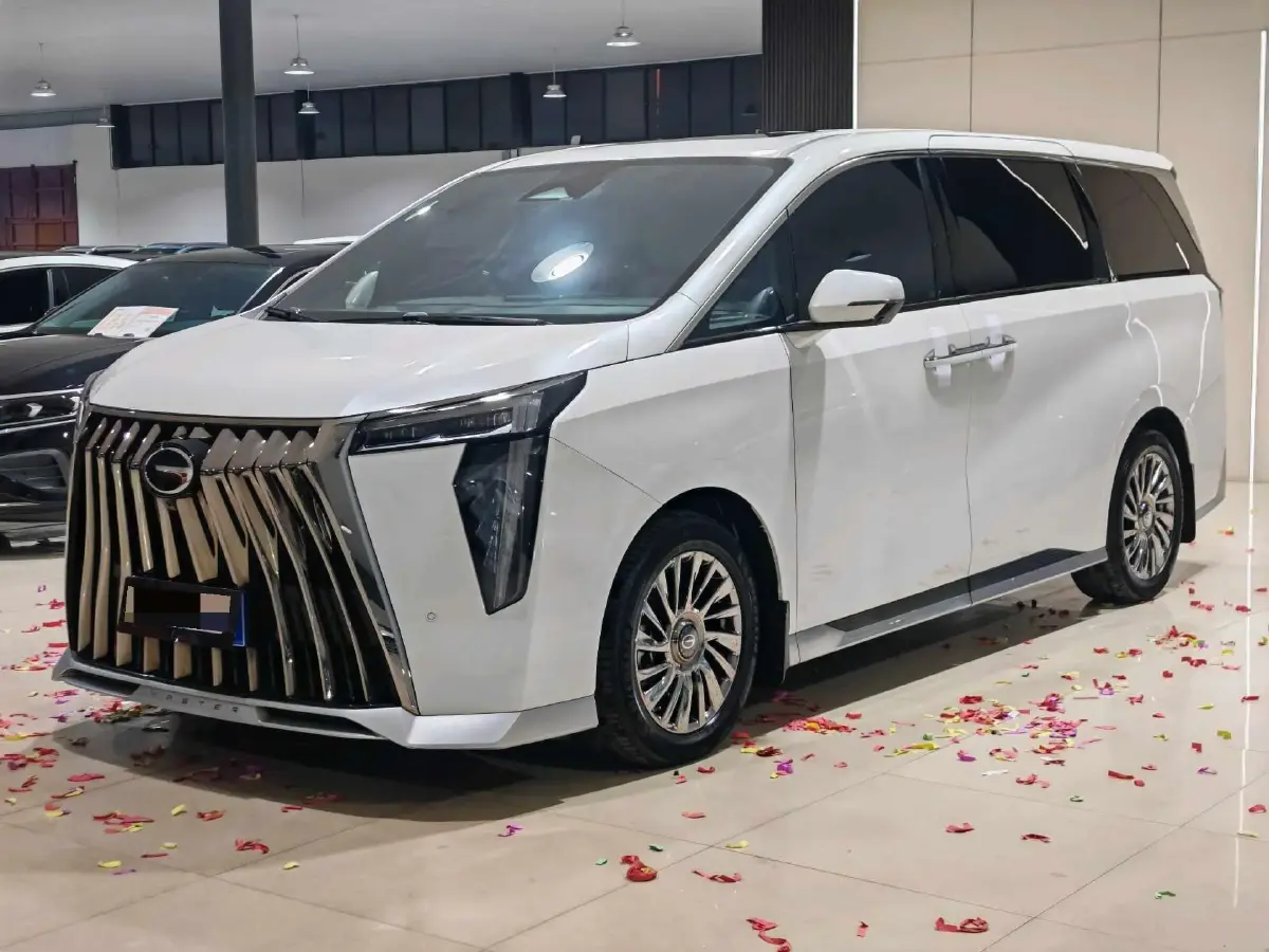 2023 GAC Trumpchi M8 2.0T 252HP L4 8AT