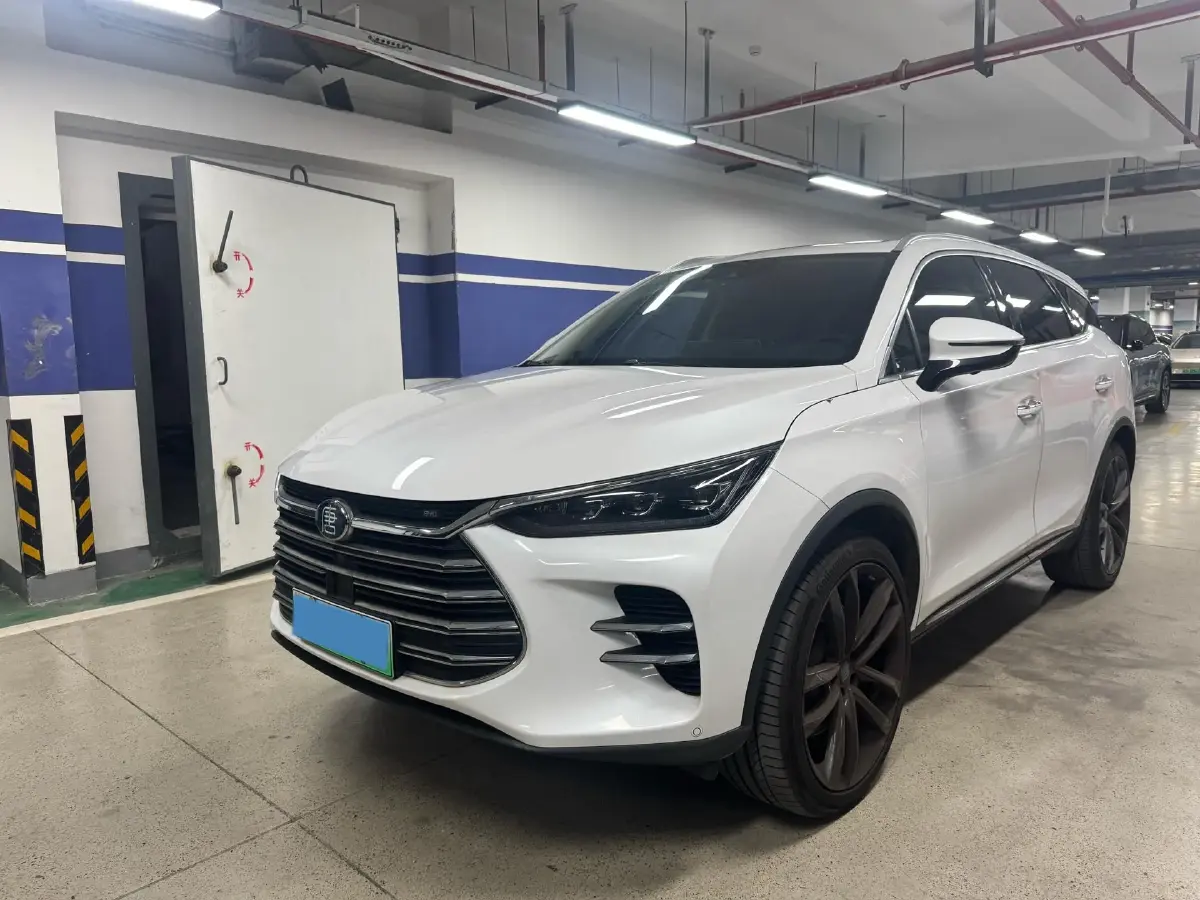 2018 BYD Tang 2.0T 205HP L4 6DCT PHEV 23.97KWH