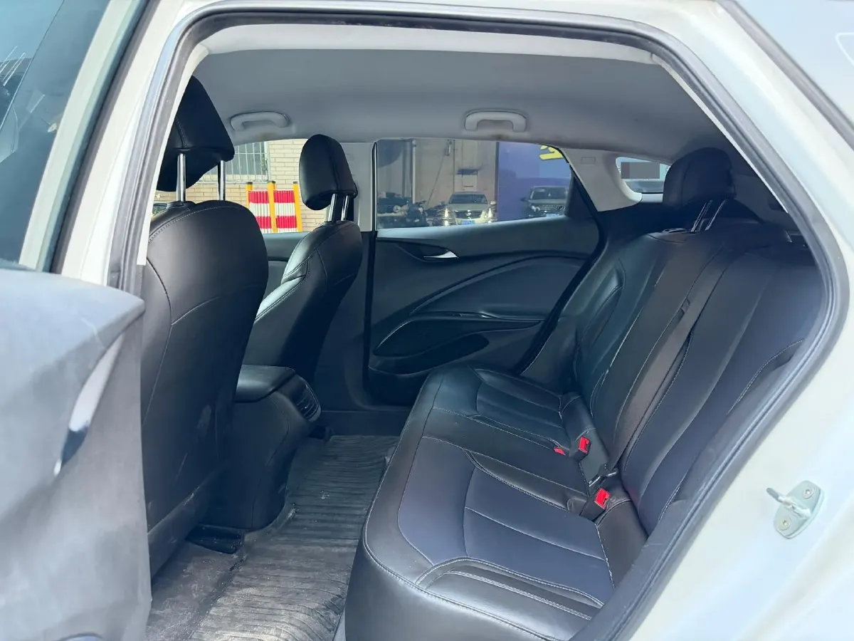 2022 Buick Envista 1.5T 184HP L4 CVT,autocango,china used car exporter,china ev exporter,chinese used car exporter,chinese used ev exporter