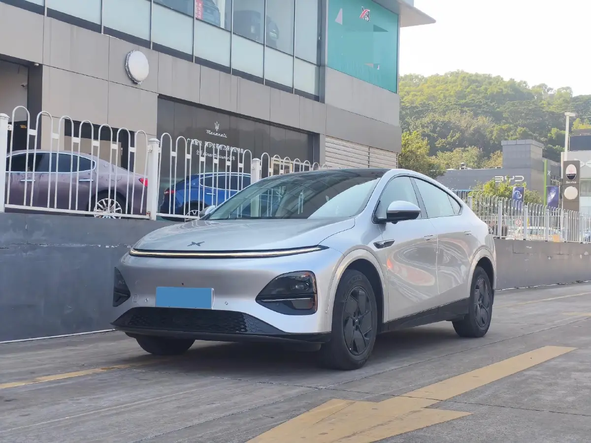 2025 Xpeng G6 BEV 68.5KWH