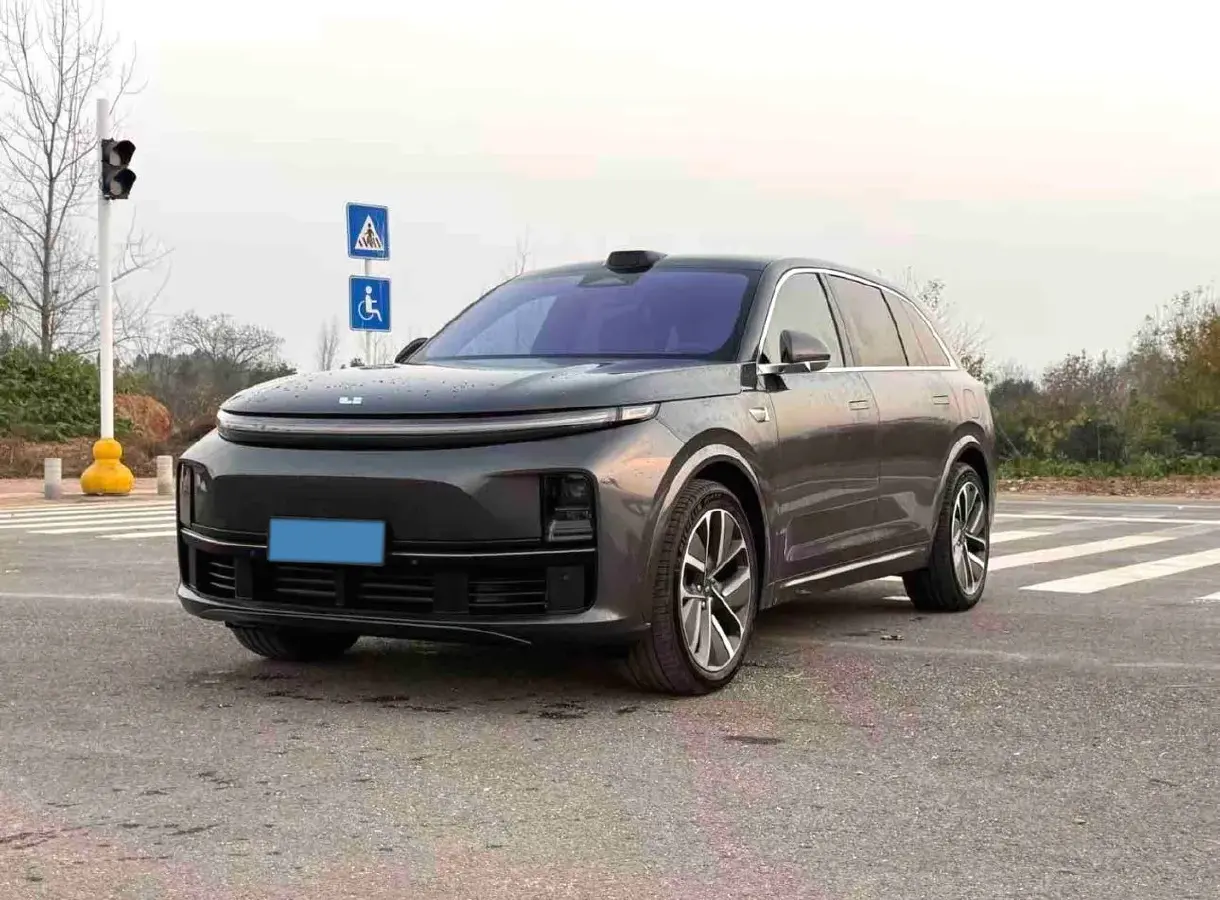 2024 Li L8 Range Extended 154HP REEV 42.8KWH