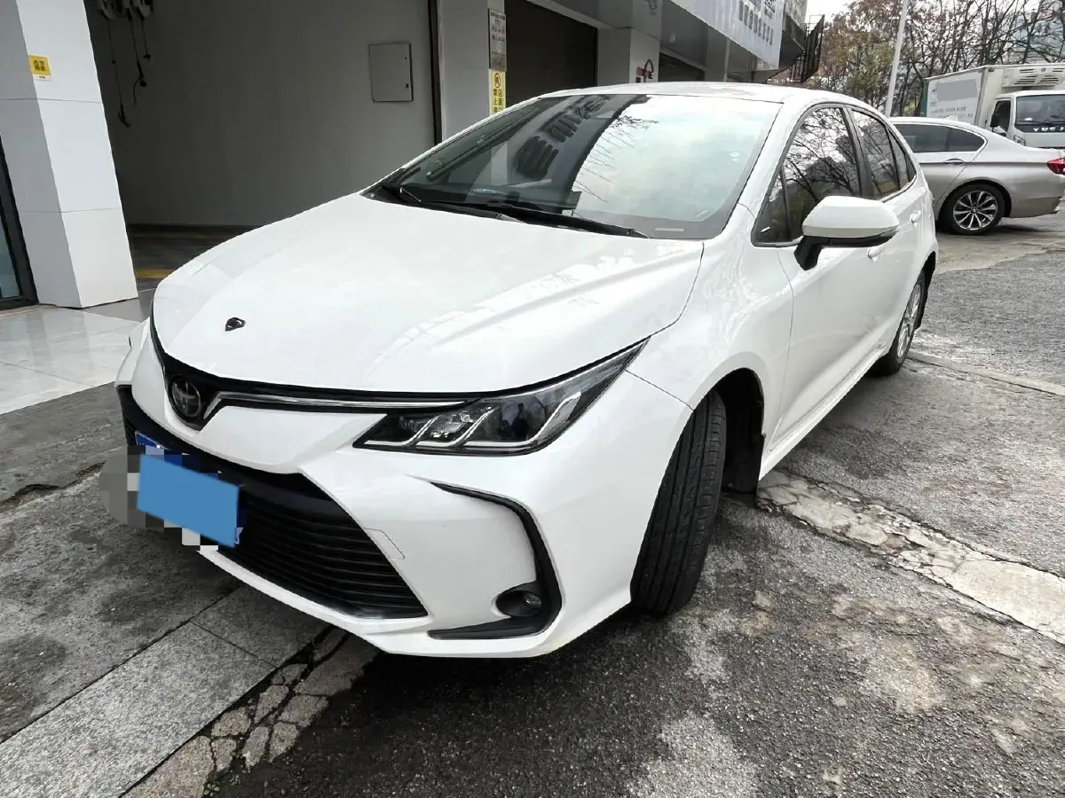 2019 Toyota Corolla 1.2T 116HP L4 CVT