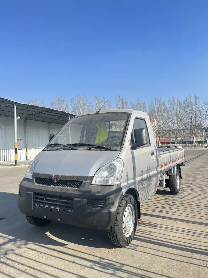 2021 WuLing RongGuang Mini Truck 1.2L 76HP L4 5MT
