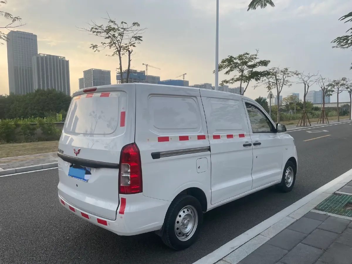 2022 JinBei Little Sea Lion X30 1.5L 102HP L4 5MT,autocango,china used car exporter,china ev exporter,chinese used car exporter,chinese used ev exporter