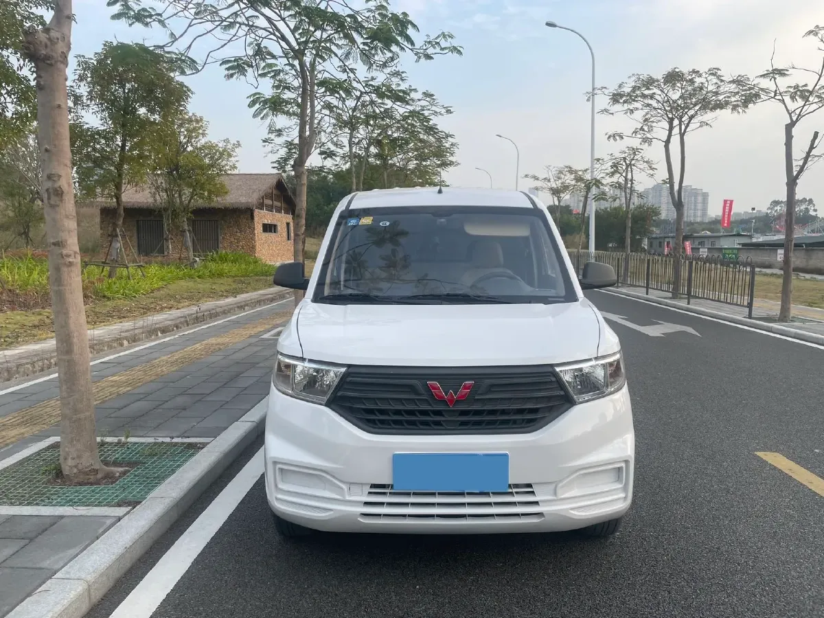 2022 JinBei Little Sea Lion X30 1.5L 102HP L4 5MT,autocango,china used car exporter,china ev exporter,chinese used car exporter,chinese used ev exporter