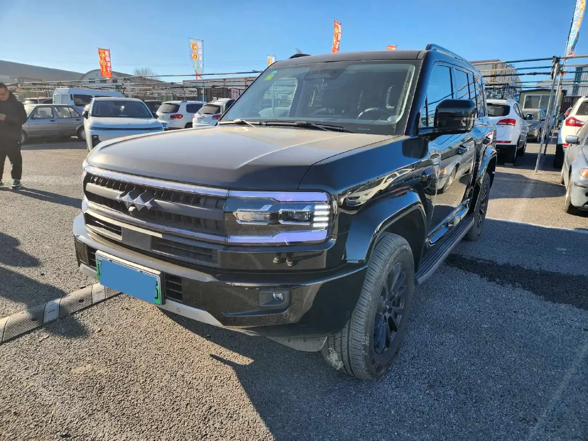 2025 FangChengBao Bao 5 1.5T 194HP L4 E-CVT PHEV 31.8KWH