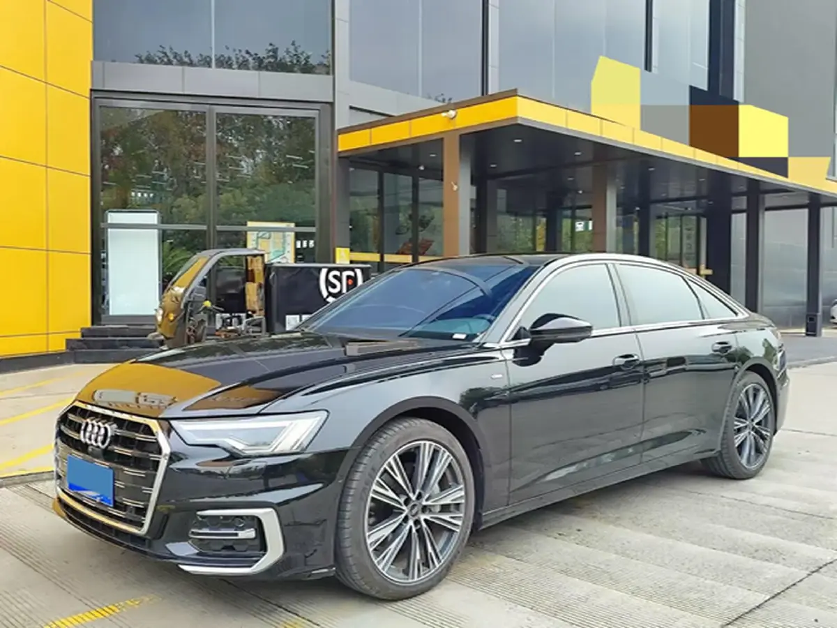 2024 Audi A6L 2.0T 245HP L4 7DCT