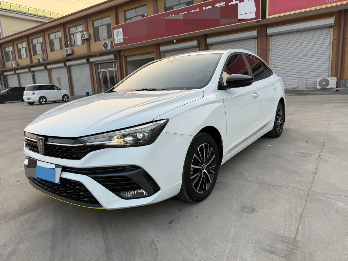 2021 Roewe i5 1.5L 120HP L4 5MT