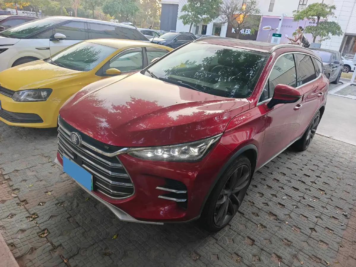 2018 BYD Tang 2.0T 205HP L4 6DCT PHEV 23.97KWH