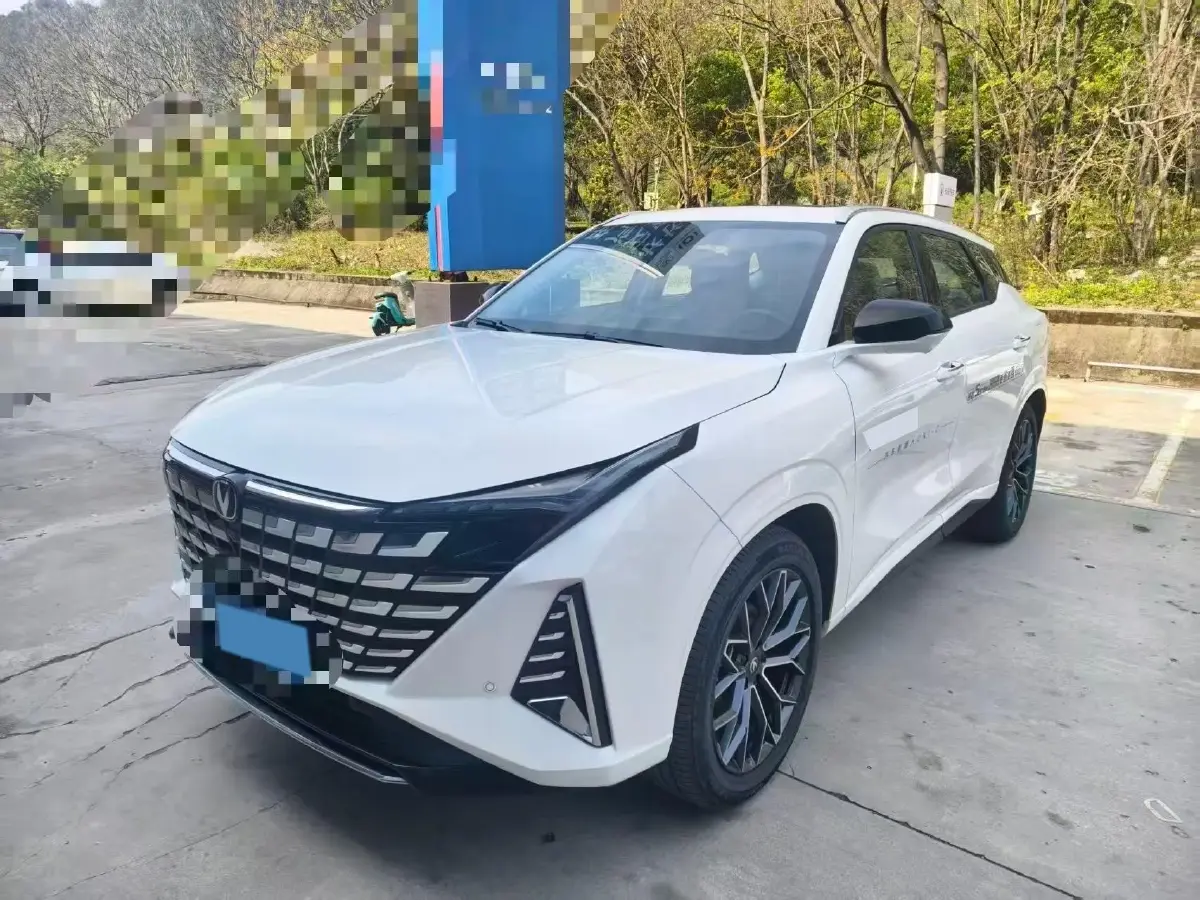 2025 ChangAn UNI-Z 1.5T 188HP L4 7DCT