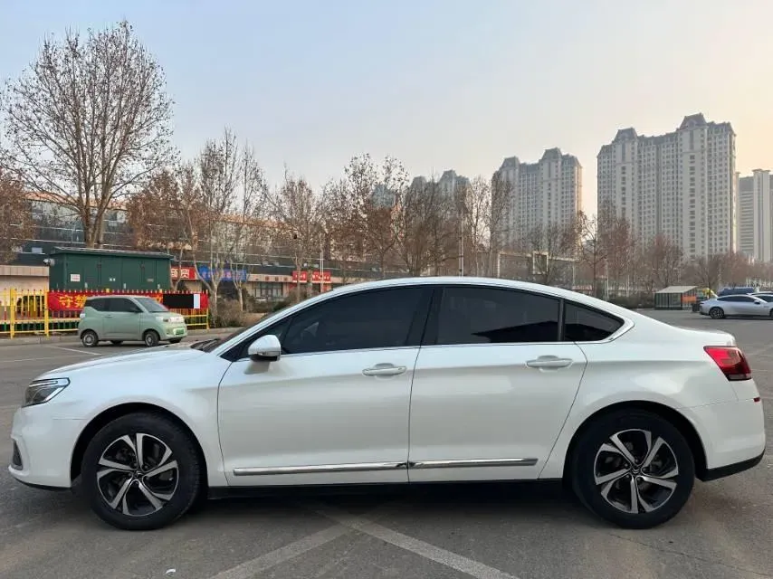 2017 Citroen C5 1.6T 167HP L4 6AT,autocango,china used car exporter,china ev exporter,chinese used car exporter,chinese used ev exporter