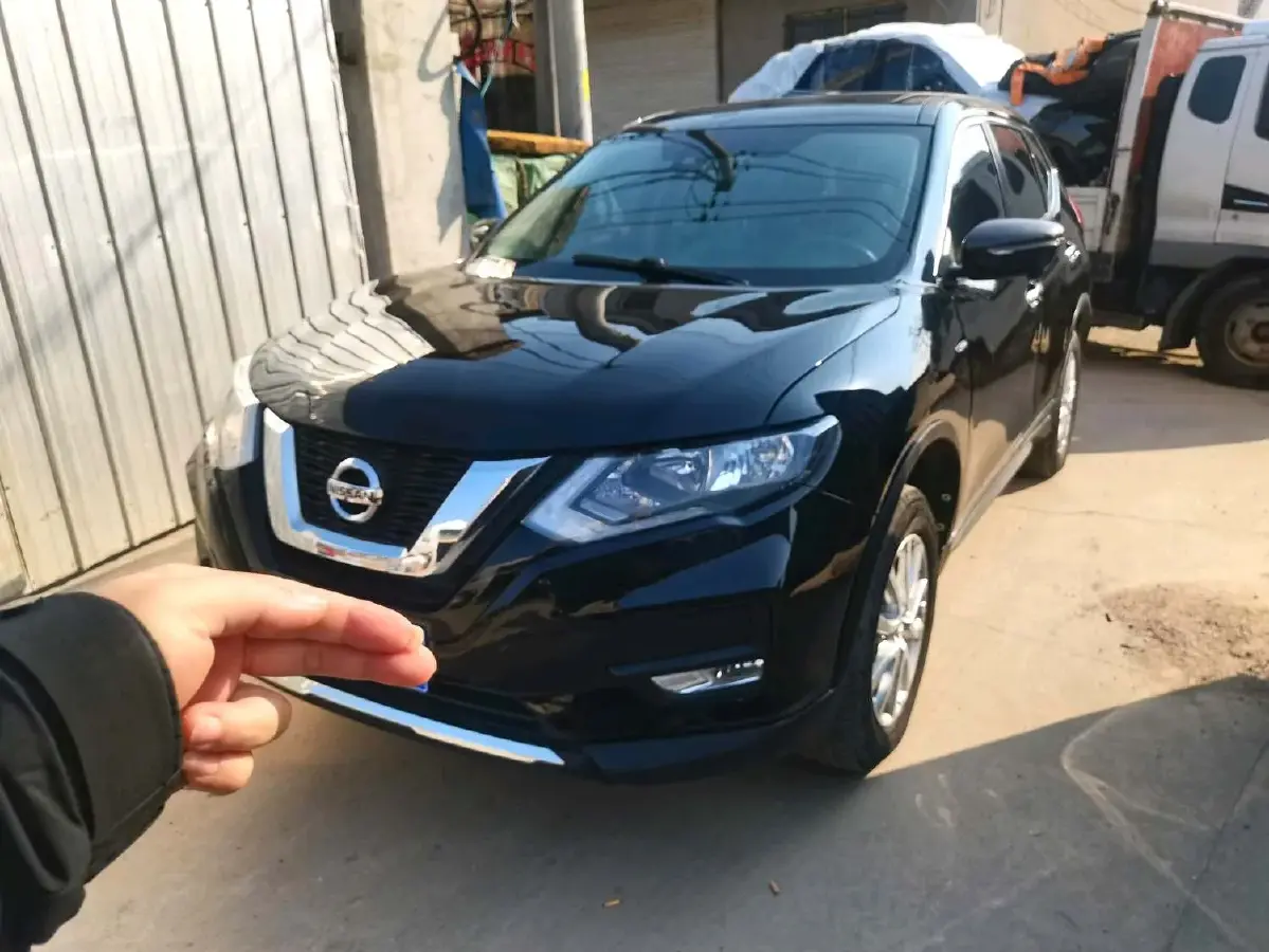 2023 Nissan X-Trail 2.0L 151HP L4 CVT