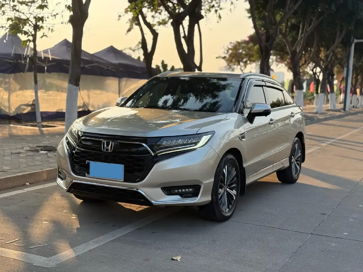 2020 Honda UR-V 2.0T 272HP L4 9AT