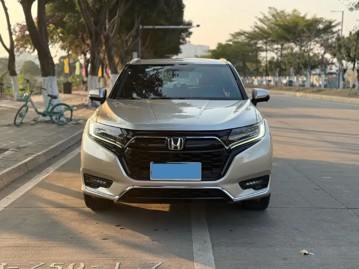 2020 Honda UR-V 2.0T 272HP L4 9AT,autocango,china used car exporter,china ev exporter,chinese used car exporter,chinese used ev exporter