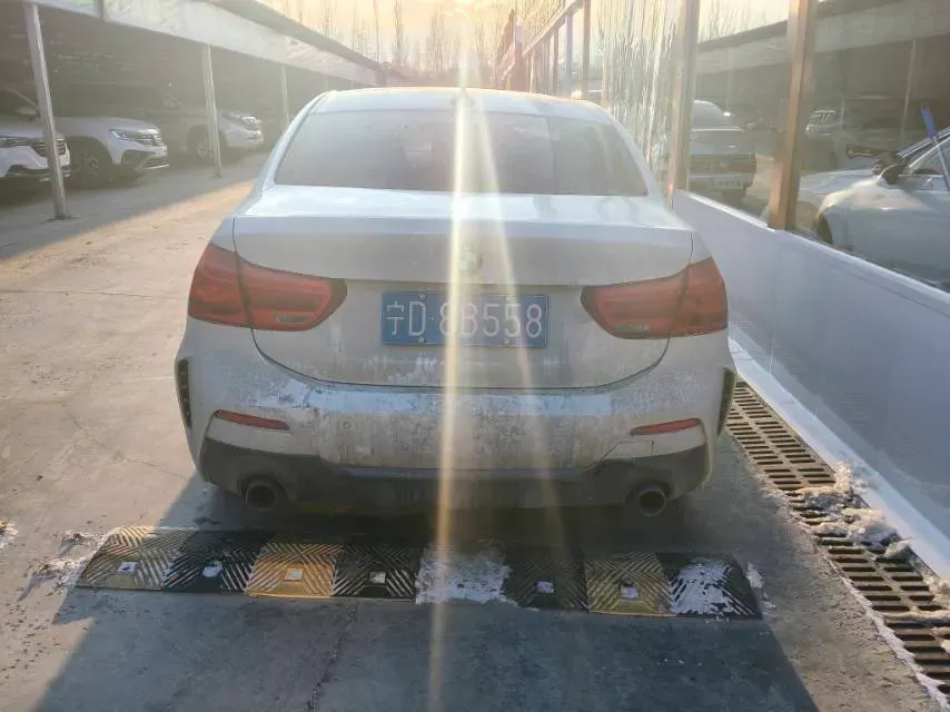 2021 BMW 1 Series 2.0T 192HP L4 7DCT,autocango,china used car exporter,china ev exporter,chinese used car exporter,chinese used ev exporter
