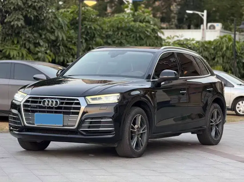 2018 Audi Q5L 2.0T 252HP L4 7DCT
