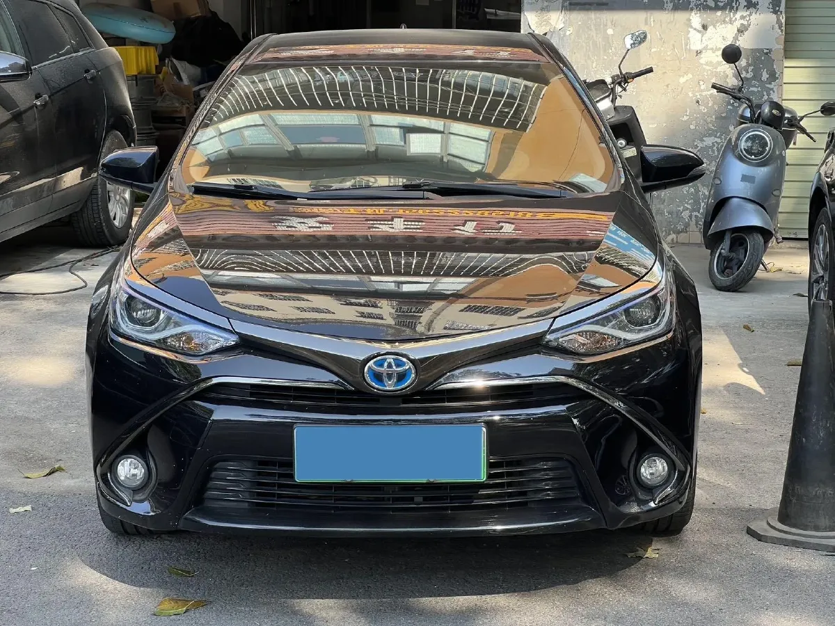 2019 Toyota Corolla Hybird E+ 1.8L 99HP L4 E-CVT PHEV 10.5KWH,autocango,china used car exporter,china ev exporter,chinese used car exporter,chinese used ev exporter