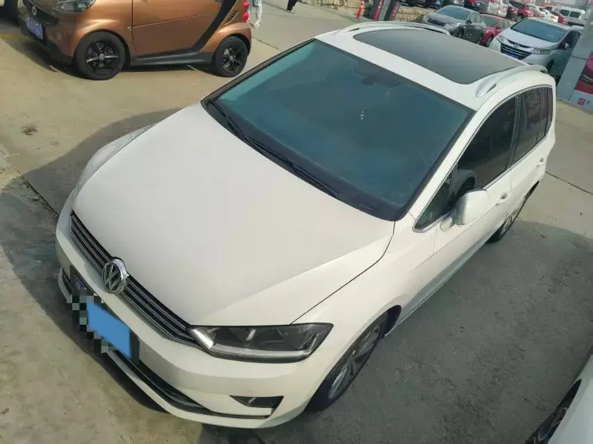 2018 Volkswagen Golf Sportsvan 1.4T 131HP L4 7DCT