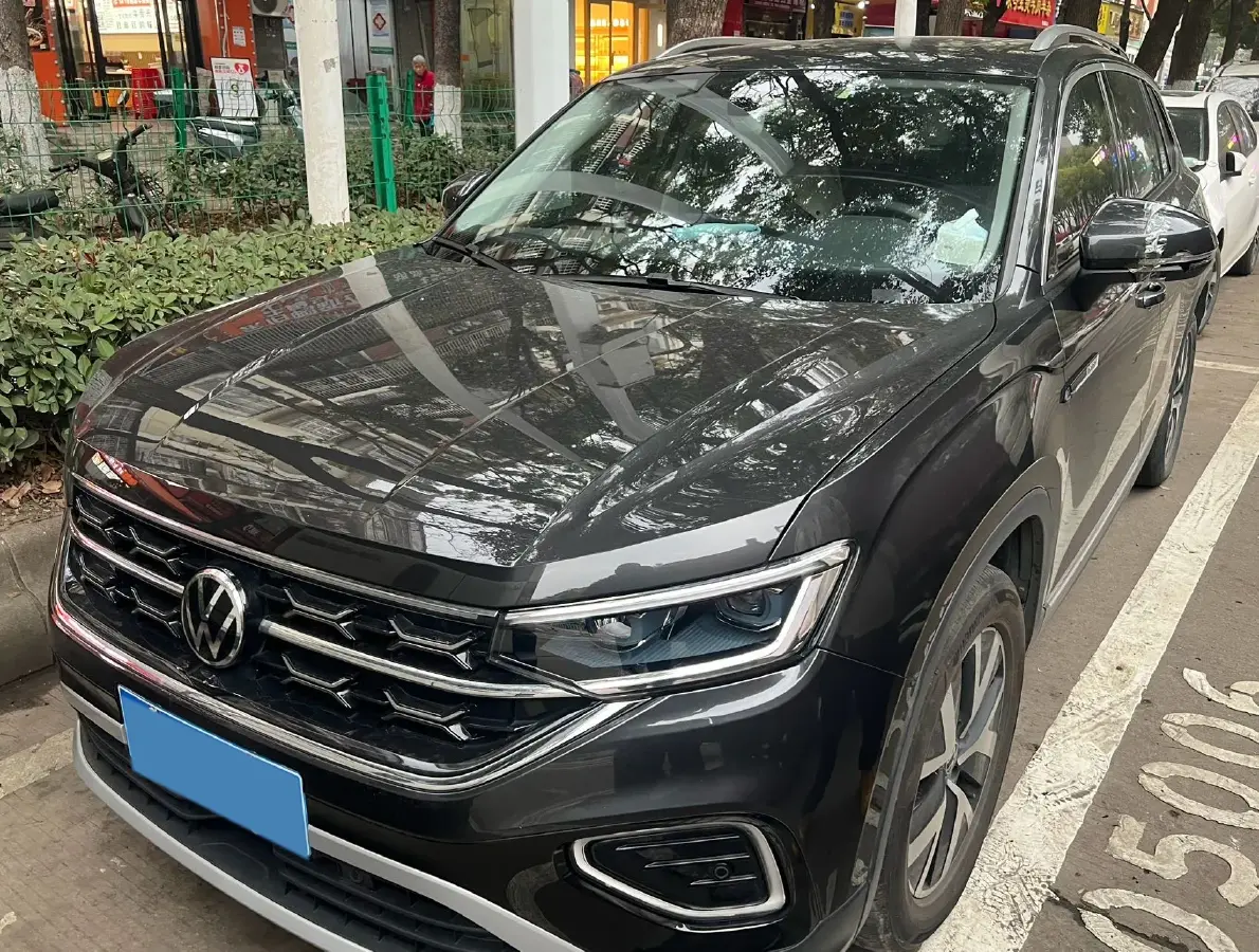 2023 Volkswagen Tayron 1.5T 160HP L4 7DCT