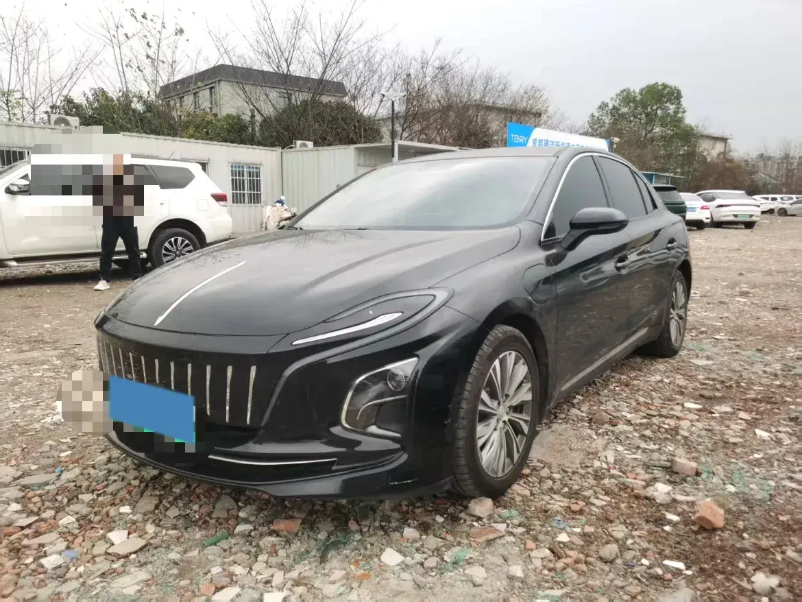 2024 HongQi E-QM5 BEV 60KWH