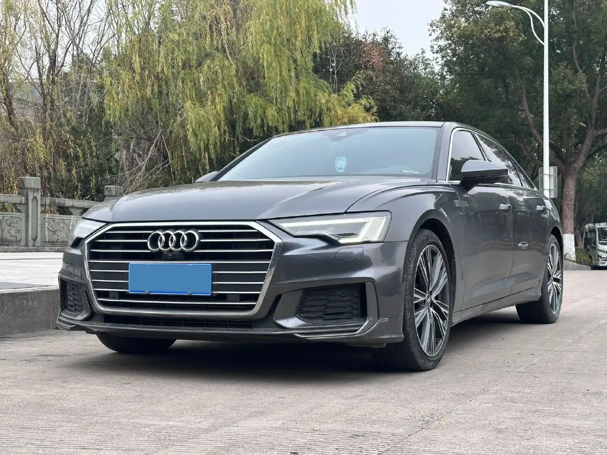 2021 Audi A6L 2.0T 224HP L4 7DCT