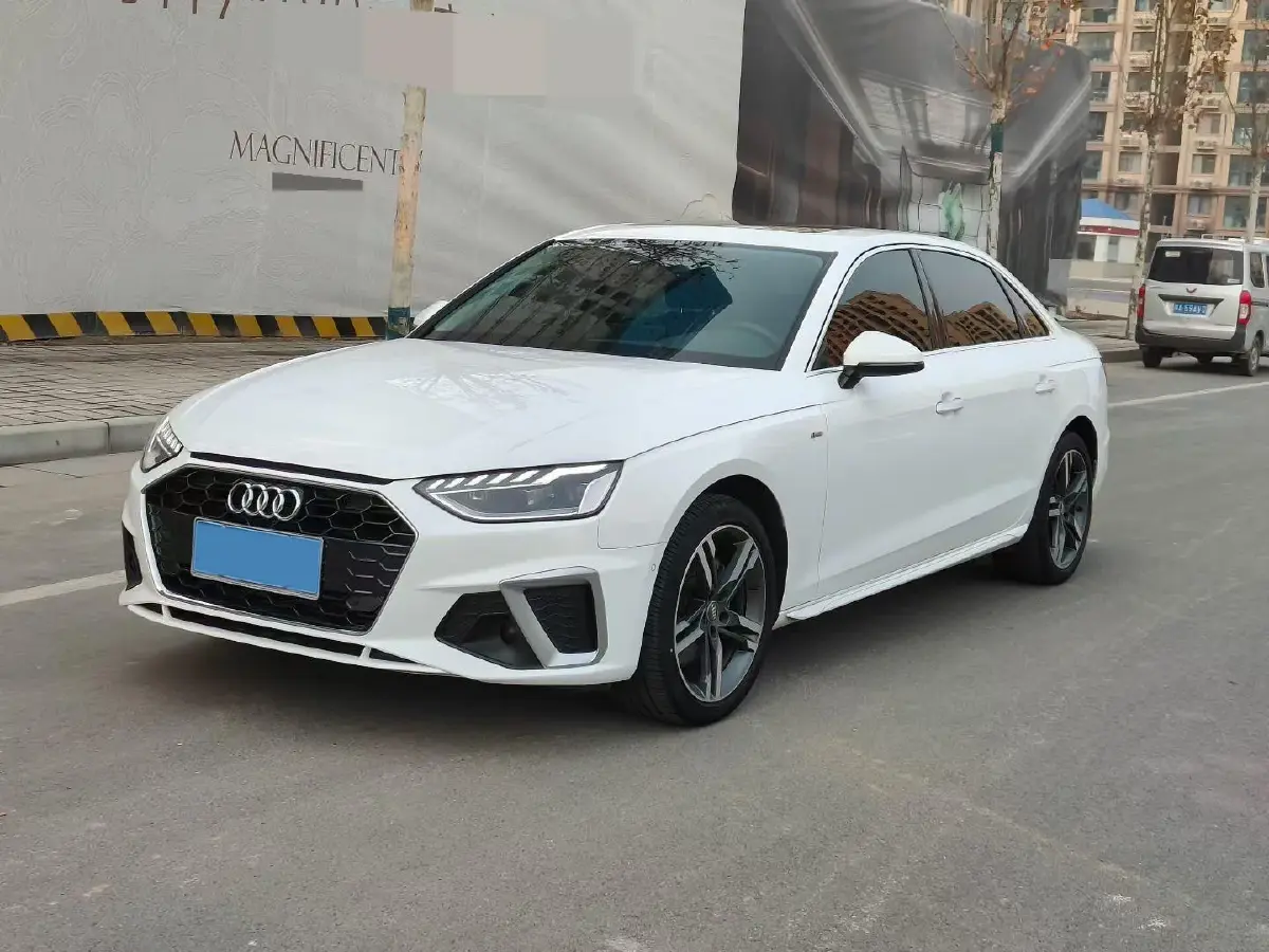 2020 Audi A4L 2.0T 190HP L4 7DCT