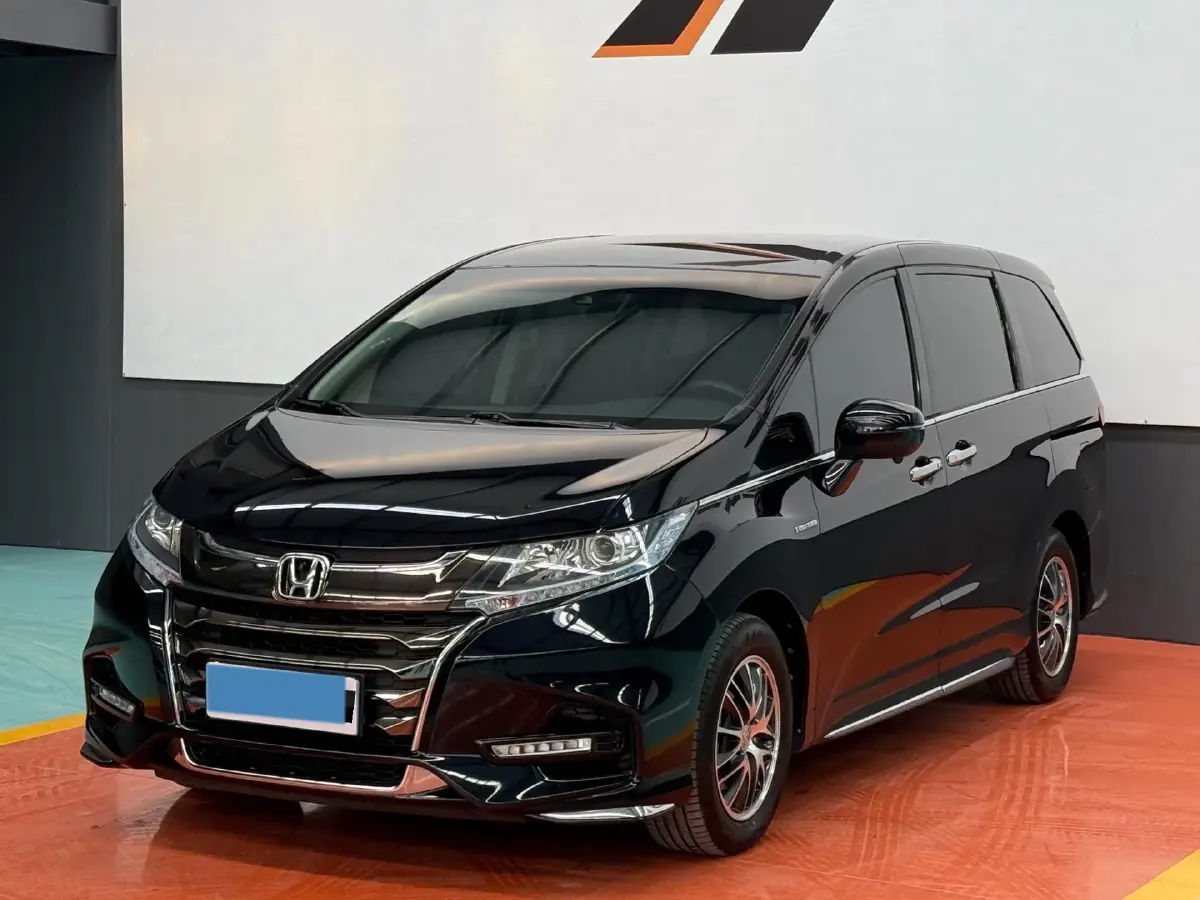 2019 Honda Odyssey 2.0L 146HP L4 E-CVT Hybrid