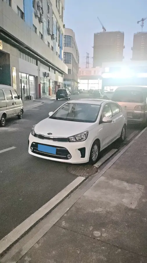 2017 Kia Pegas 1.4L 95HP L4 4AT