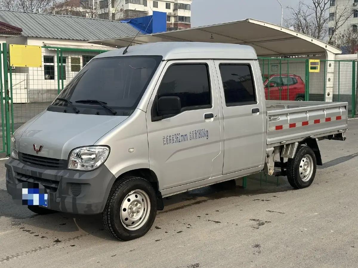 2020 WuLing ZhiGuang Mini Truck 1.2L 76HP L4 5MT