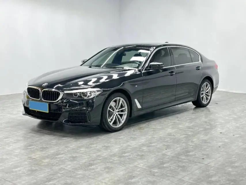 2020 BMW 5 Series 2.0T 184HP L4 8AT
