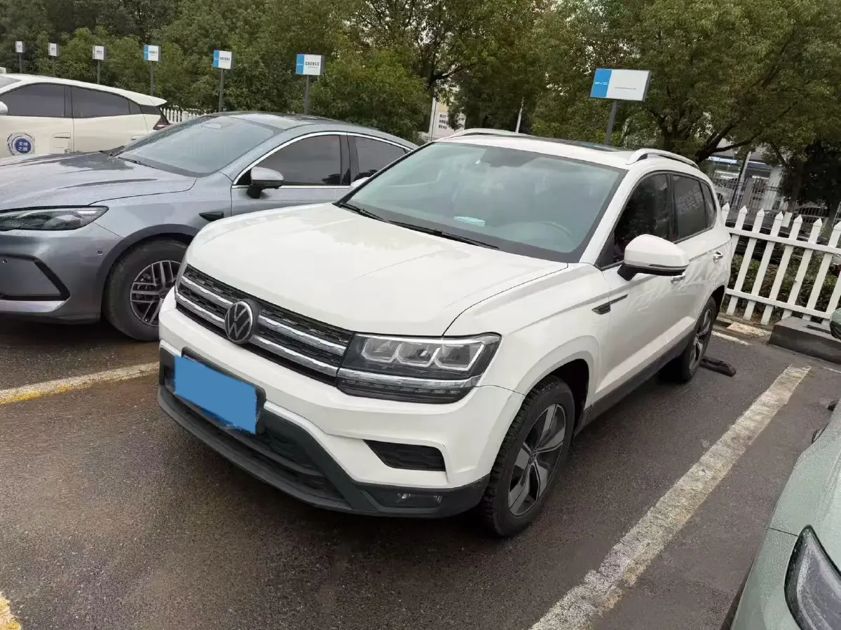 2021 Volkswagen Tharu 1.4T 150HP L4 7DCT