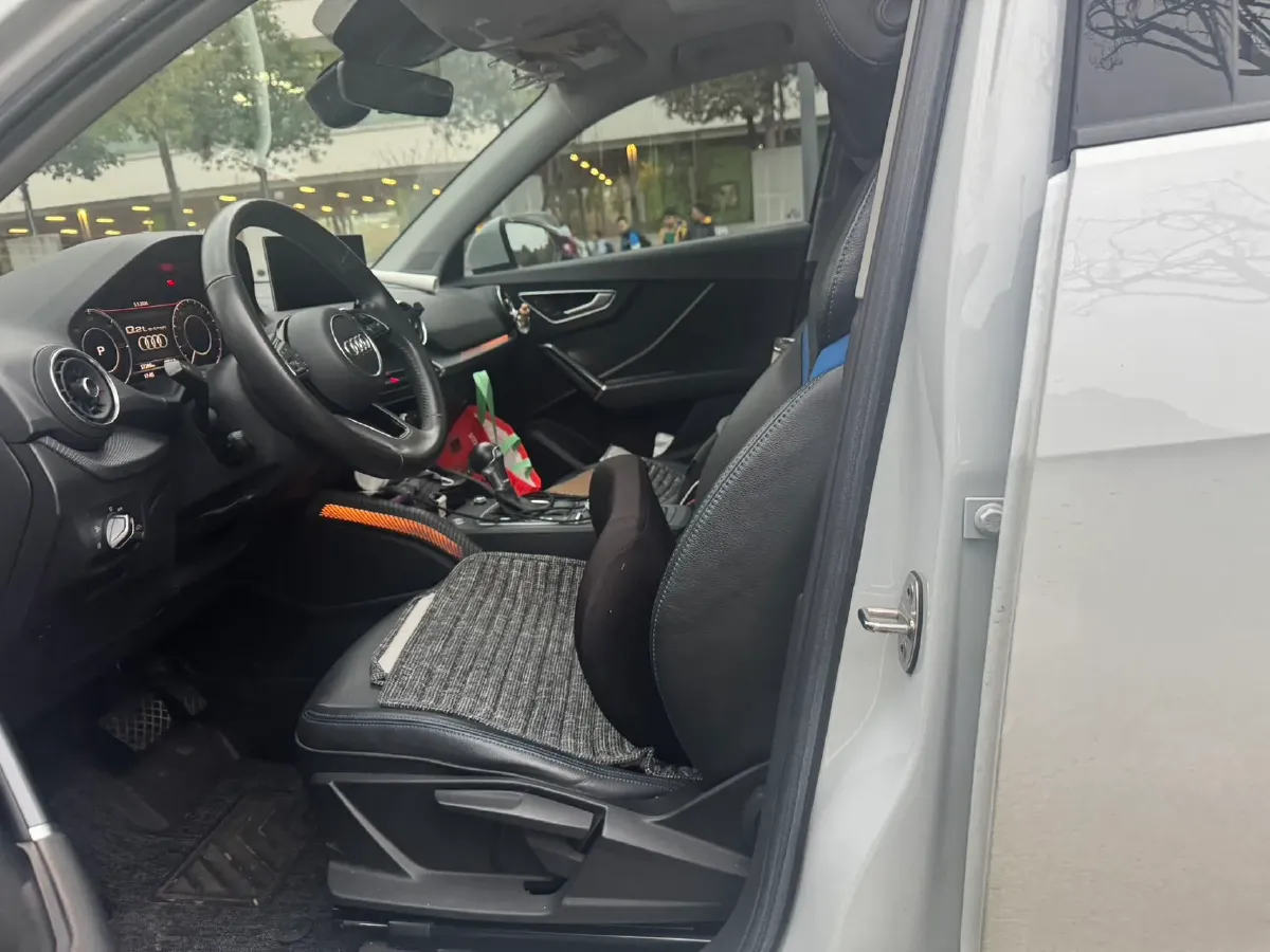 2019 Audi Q2L e-tron BEV 39.7KWH,autocango,china used car exporter,china ev exporter,chinese used car exporter,chinese used ev exporter