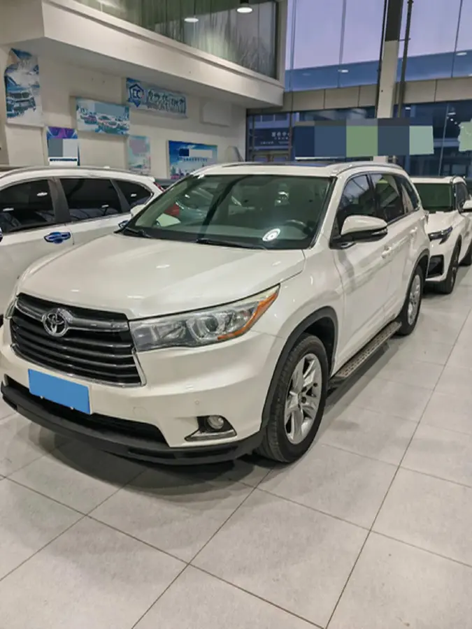 2017 Toyota Highlander 2.0T 220HP L4 6AT