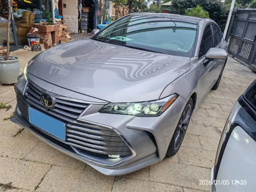 2019 Toyota Avalon 2.5L 209HP L4 8AT